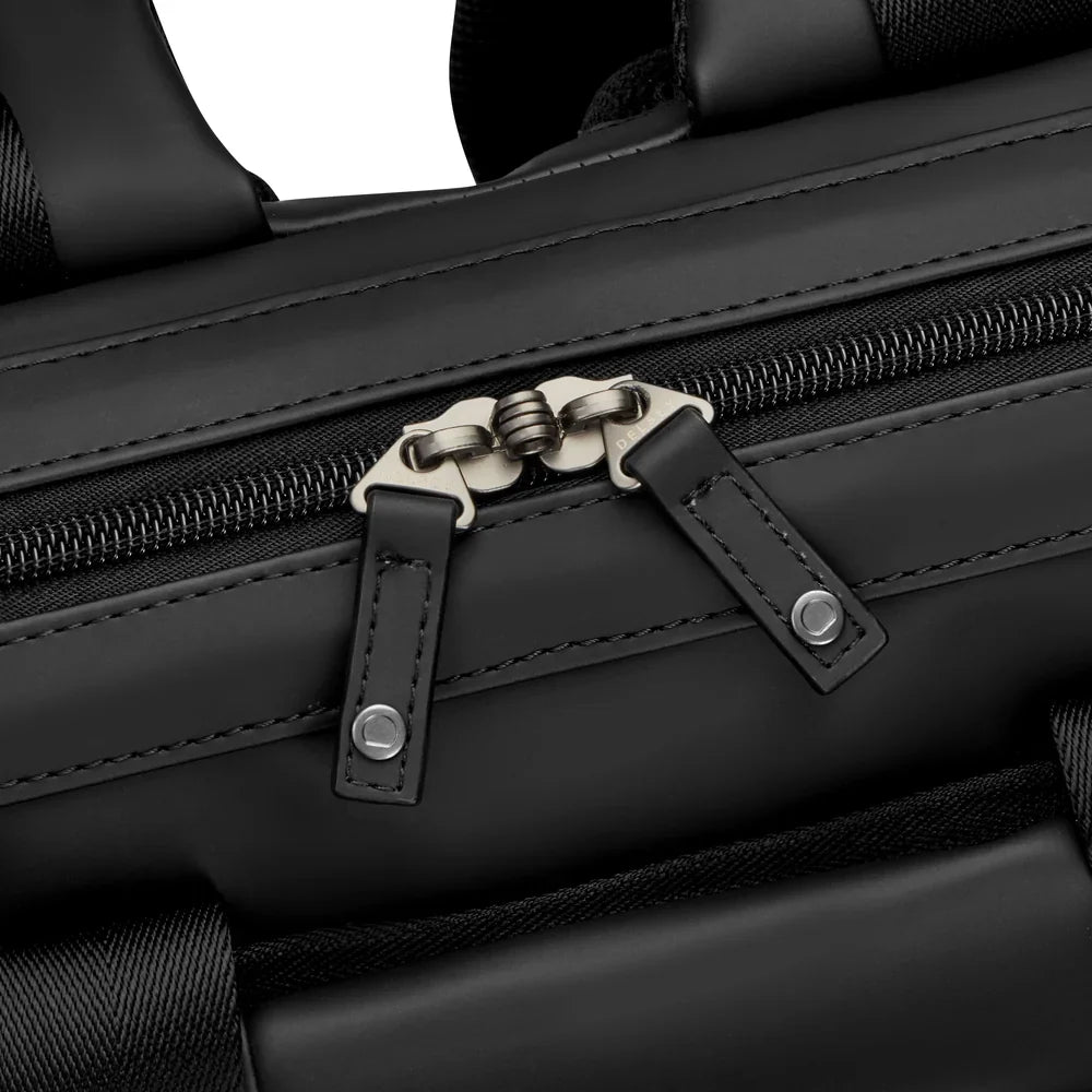 CADENCE SOFT Backpack 26.28L DEEP BLACK Promotional Price