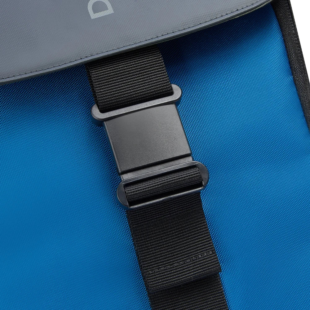 SECURFLAP Backpack 20.78L BLUE Promotional Price
